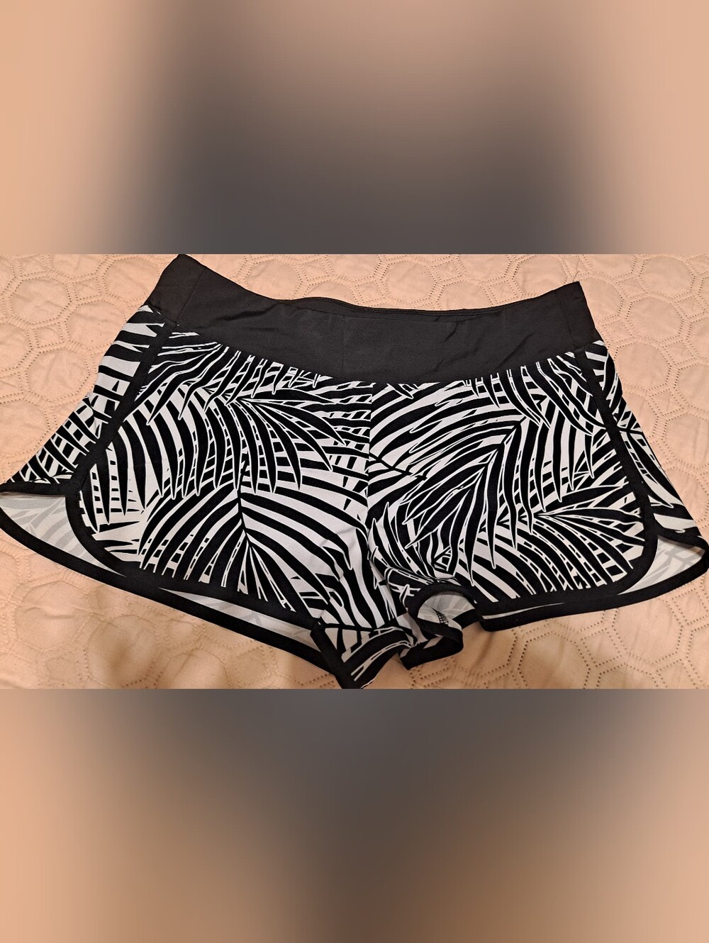 Tommy Bahama Island Active Shorts Sz M